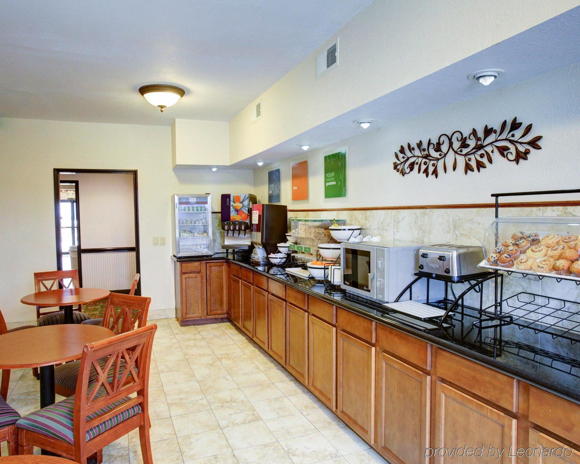 Quality Inn Rockdale Exterior photo